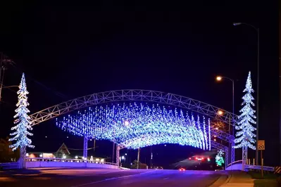 winterfest driving tour of lights