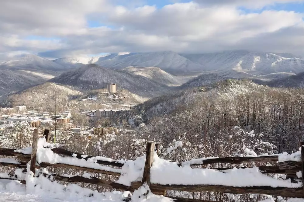 Gatlinburg snow