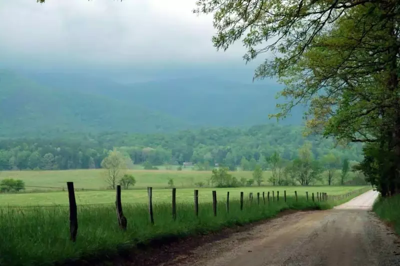 cades cove in the smoky mountains