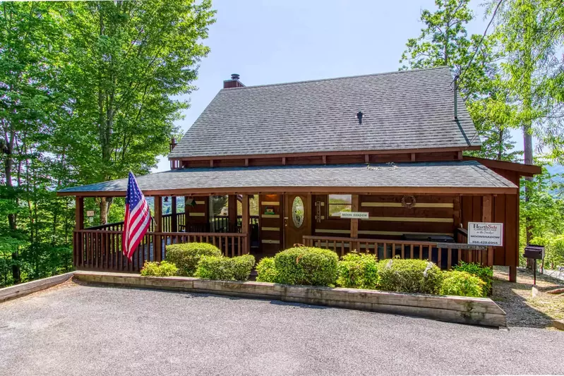 pet friendly cabin