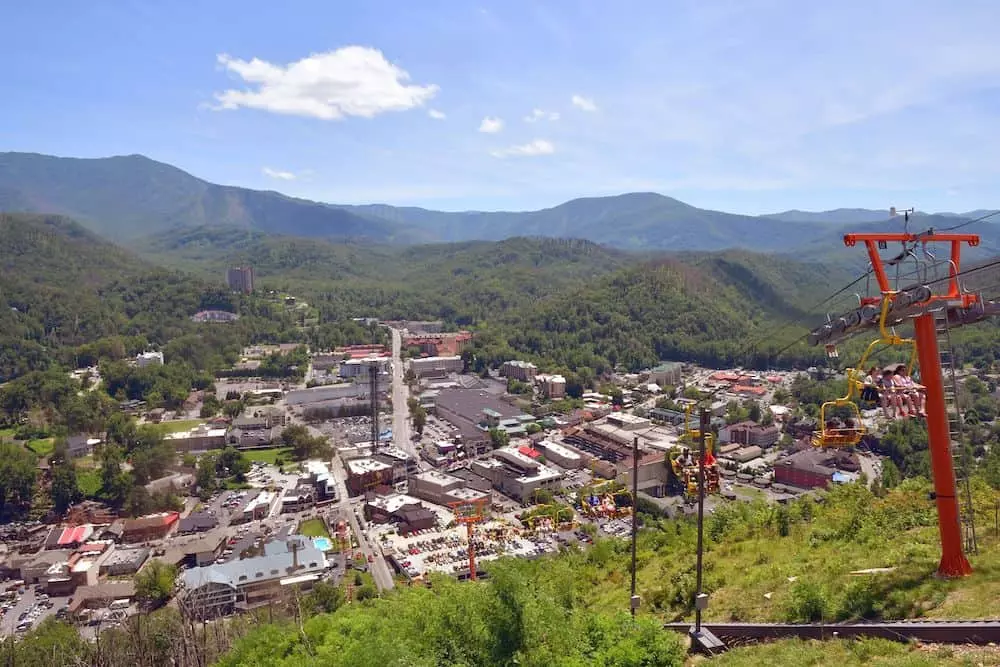 Gatlinburg SkyLift fall