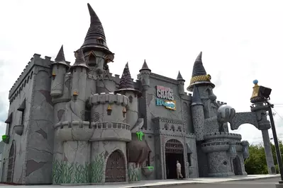 castle of chaos in pigeon forge
