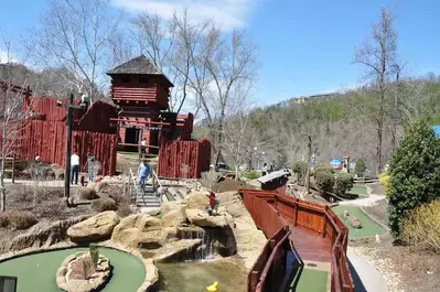 Ripley's Davy Crockett Mini Golf in Gatlinburg.