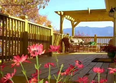 Villa_Luzerne_one_of_our_4_bedroom_cabin_rentals_in_Gatlinburg_TN