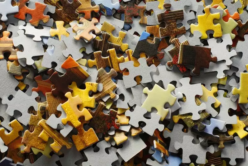 jigsaw puzzle pieces