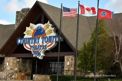 country tonite theater in pigeon forge