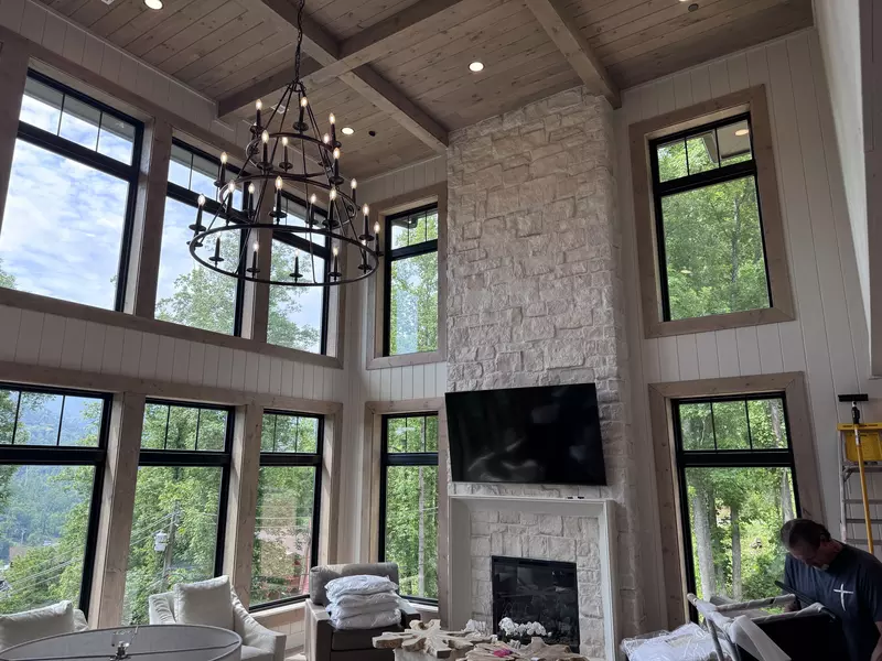 GREYSTONE HEIGHTS LODGE