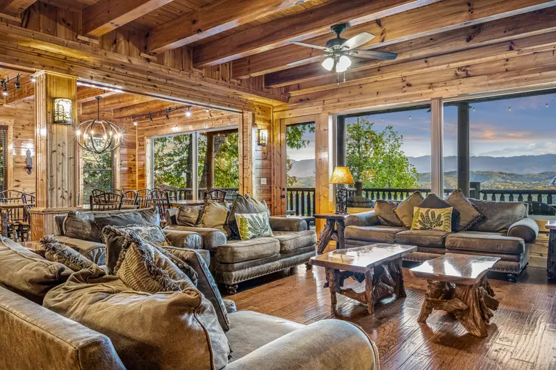GRAND VIEW LODGE