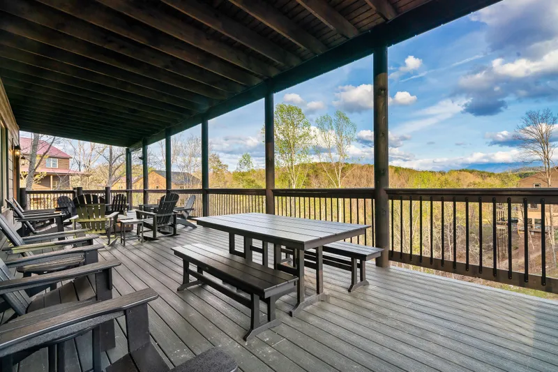 MOUNTAIN MASTERPIECE