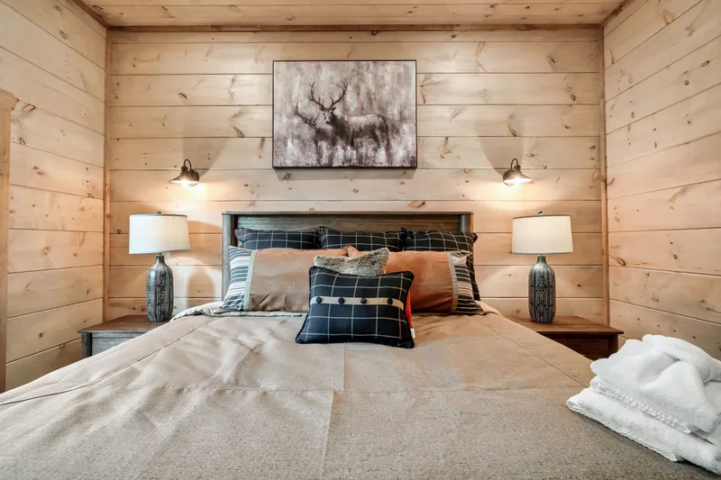 MOUNTAIN MASTERPIECE