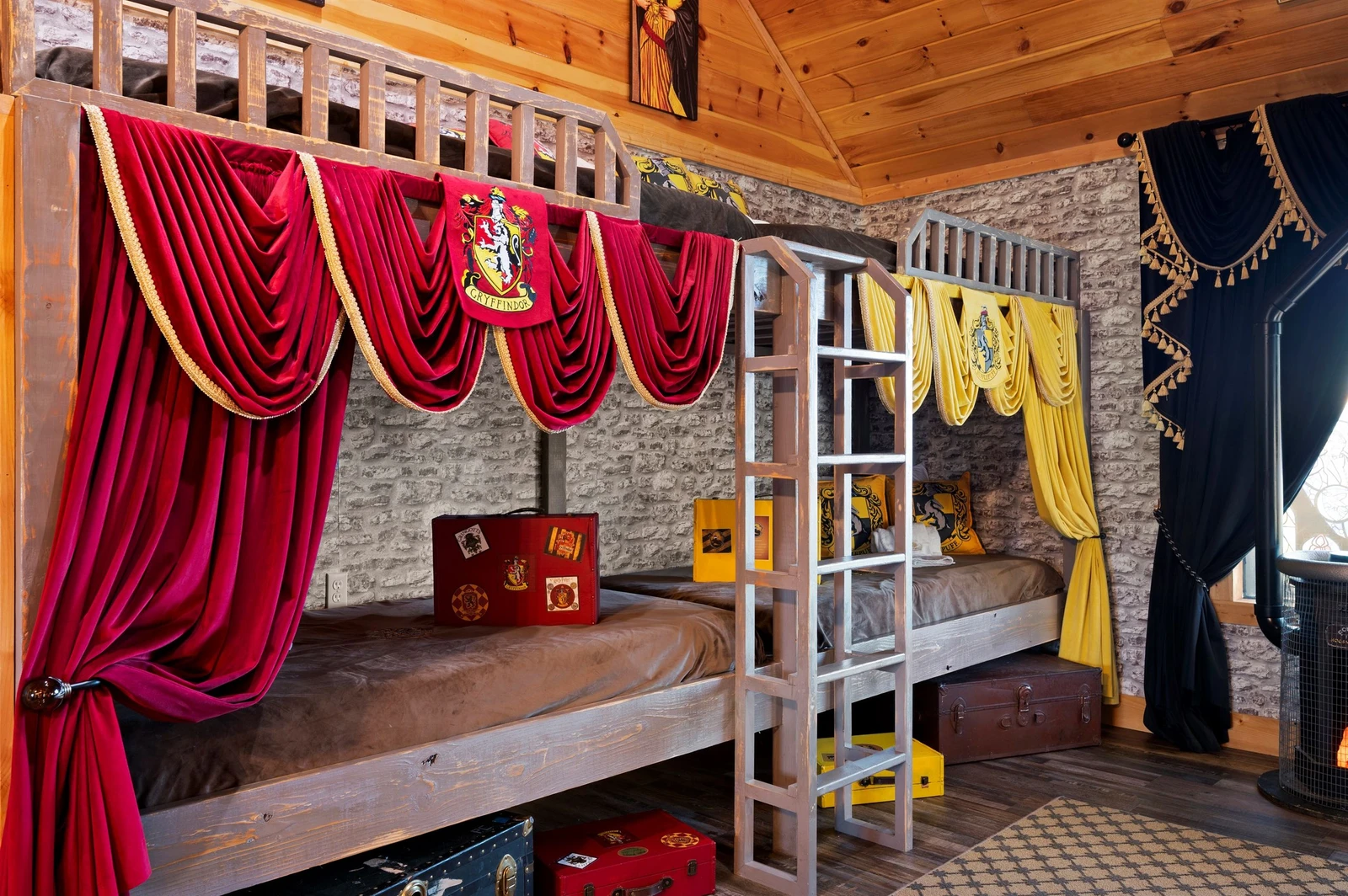 PIMALAI LODGE