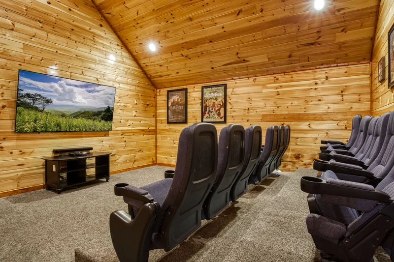 MOUNTAIN VIEW POOL LODGE