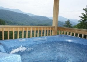 View_of_the_Smoky_Mountains_from_a_hot_tub_on_the_porch_of_a_Gatlinburg_cabin