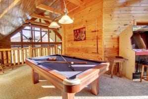 The awesome game room in the Bear Crazy cabin in Gatlinburg.