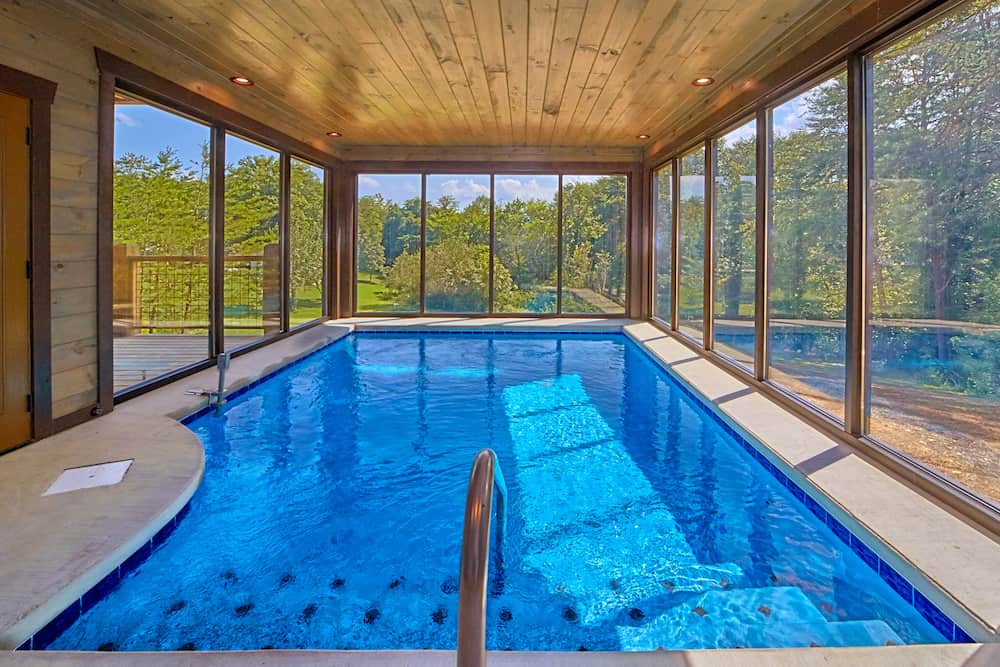 smoky mountain springs gatlinburg cabin indoor pool